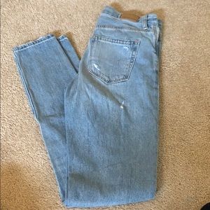 American Eagle x-long light wash, high rise jeans